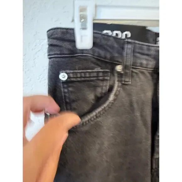 NWT BDG Urban Outfitters High Rise Flare Jeans Black Size 27 - Picture 5 of 8